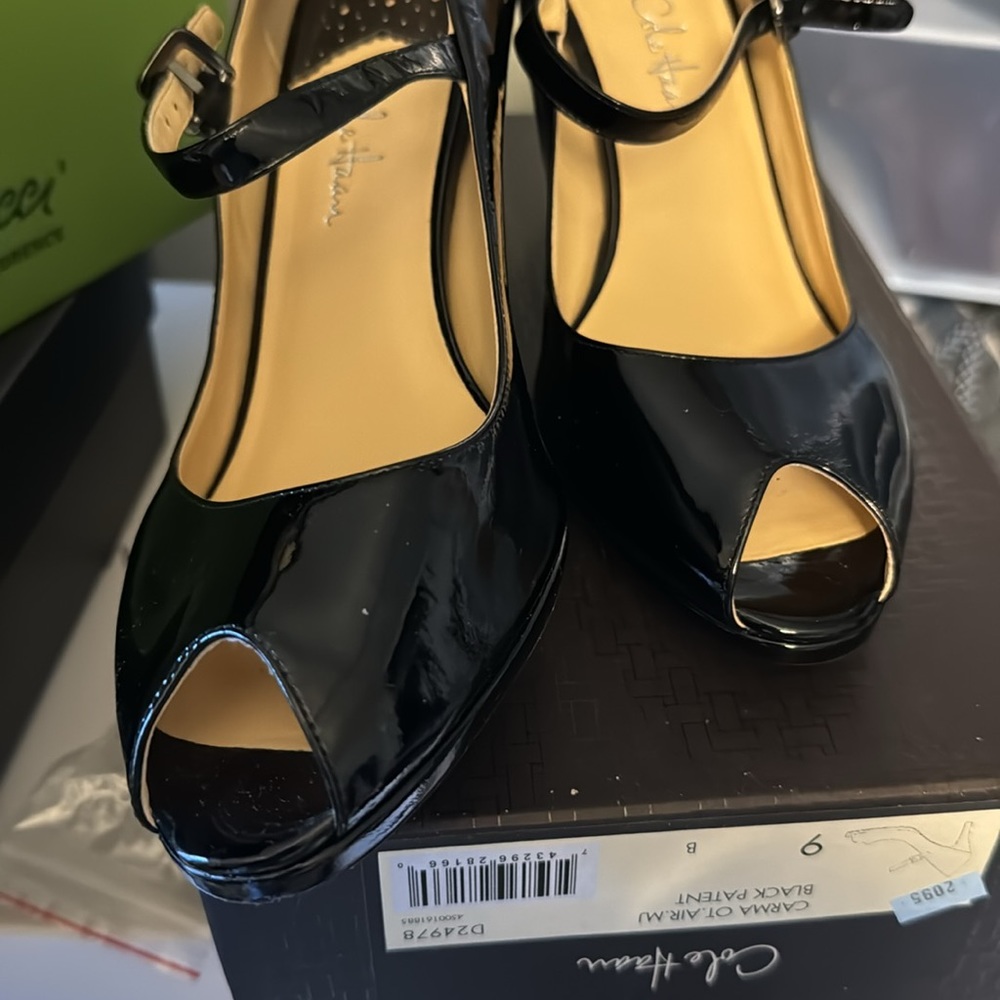 Shoes - Picture 2 of 3